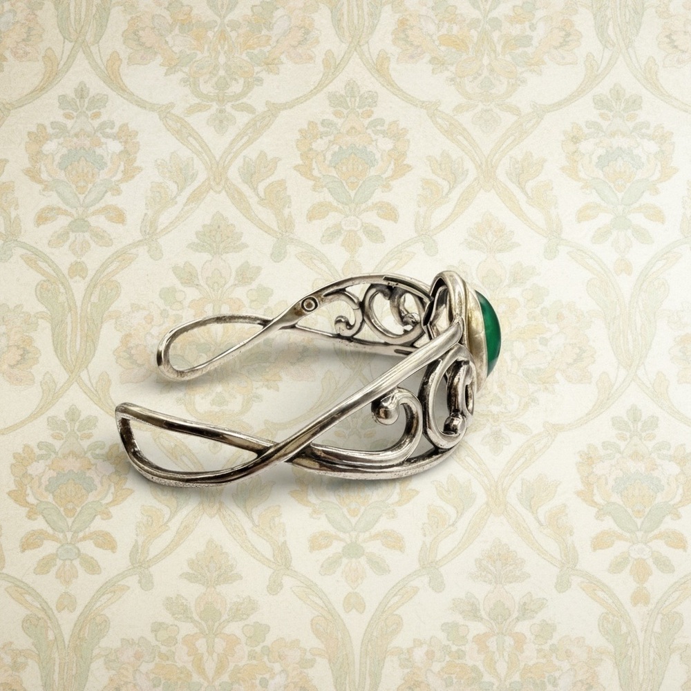 - Carolyn Pollack Cuff With green Cabochon - Picture 5 of 8